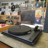 Tourne-disque REVOLVER REBEL Turntable