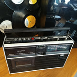Lecteur-enregistreur cassette portable SHARP RD-475C boombox 2 band radio cassette recorder